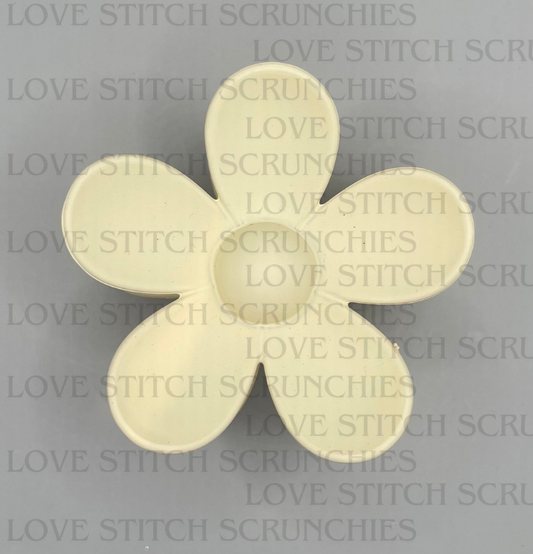Cream flower clip
